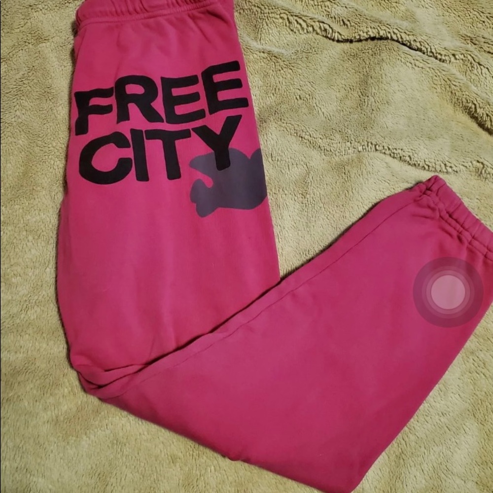 Free City Sweatpants
